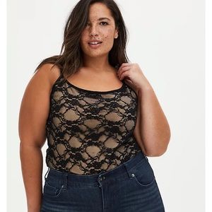 Torrid Nude and Black Lace scoop neck foxy cami size 1